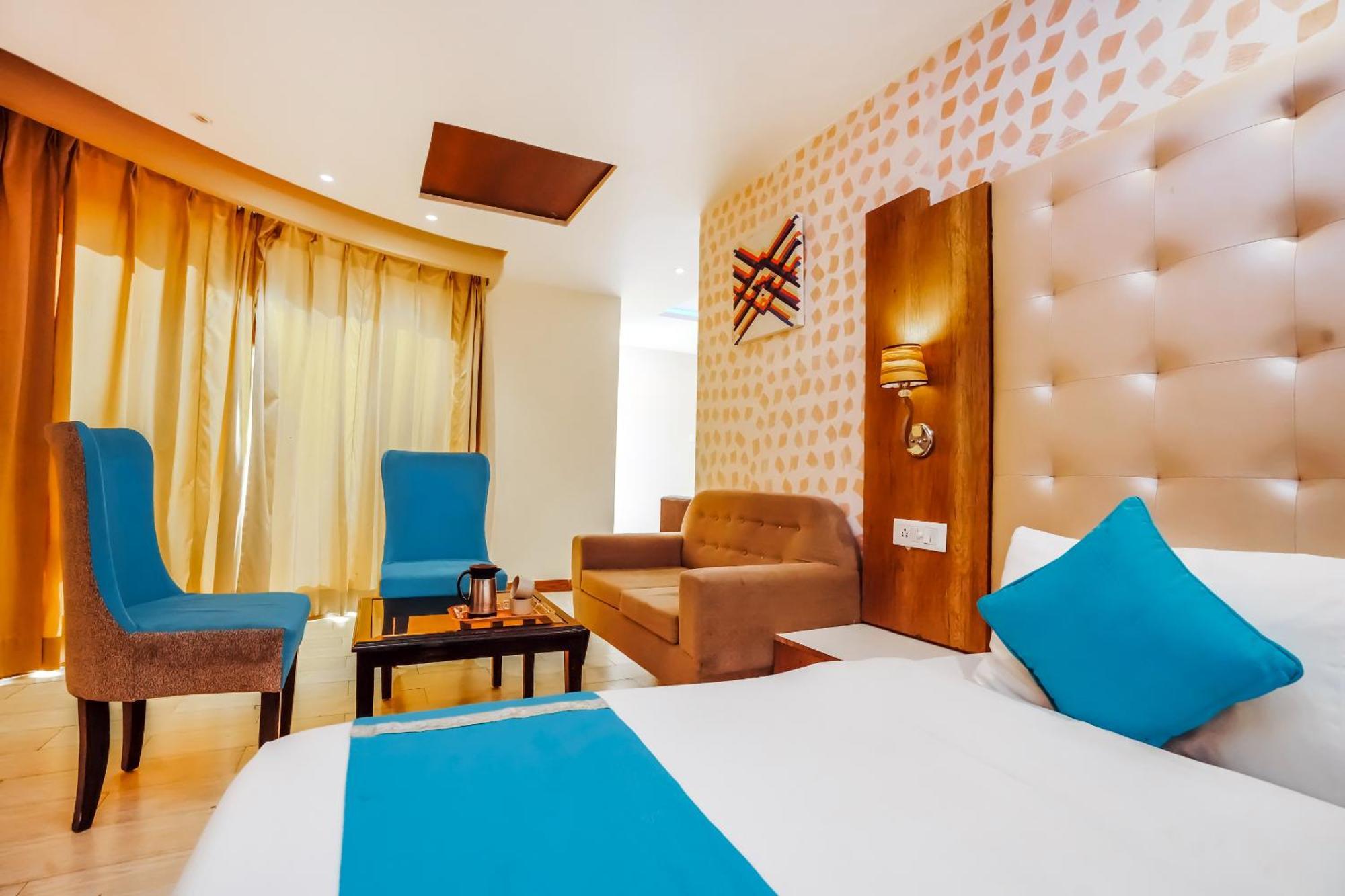 Himalayan Mountain And Valley View - Garden With Bonefire - Ample Parking - Luxury Balcony Rooms -By Aachman Stays!! Mashobra شيملا المظهر الخارجي الصورة